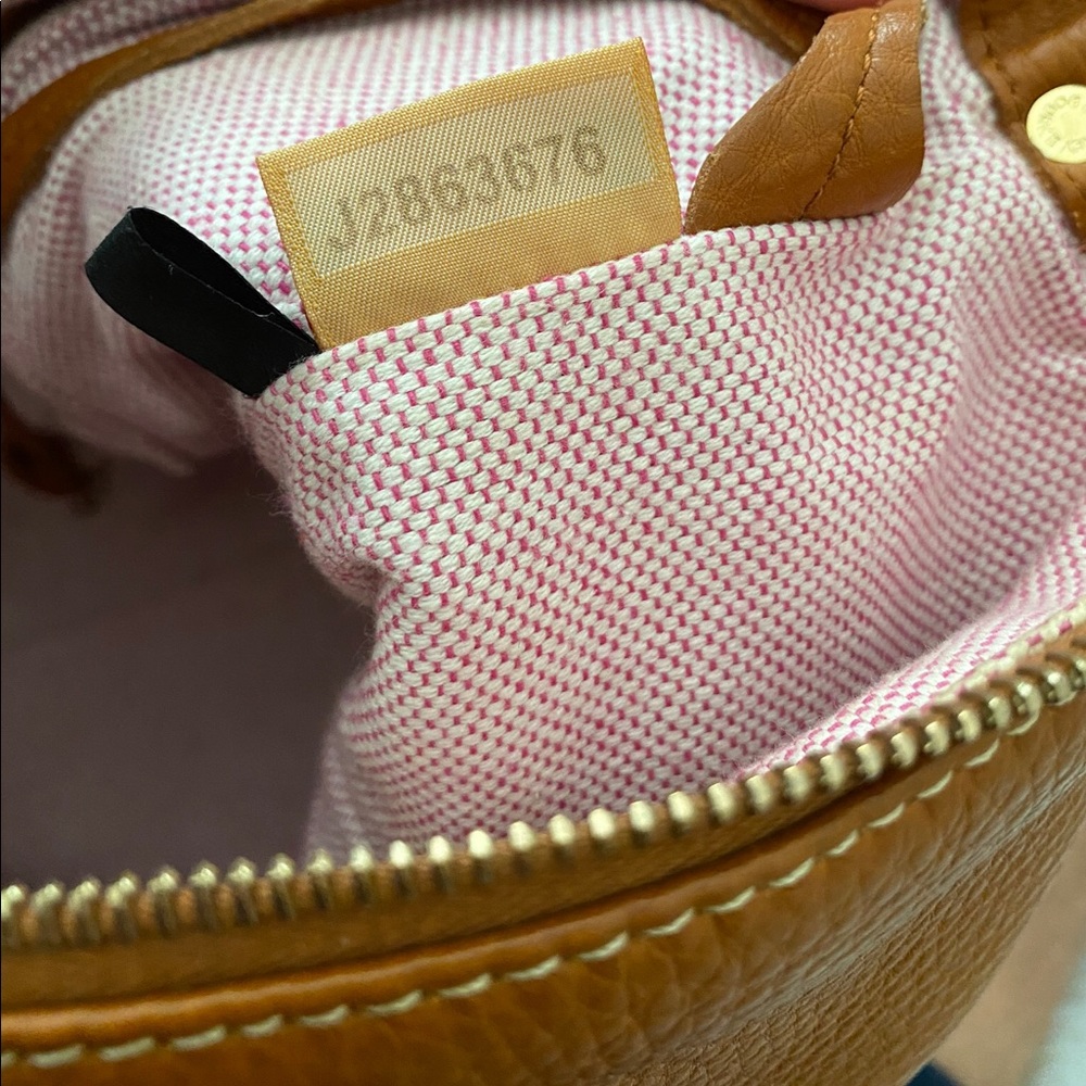Like New Dooney & Bourke Top Handle Bag - Picture 9 of 9